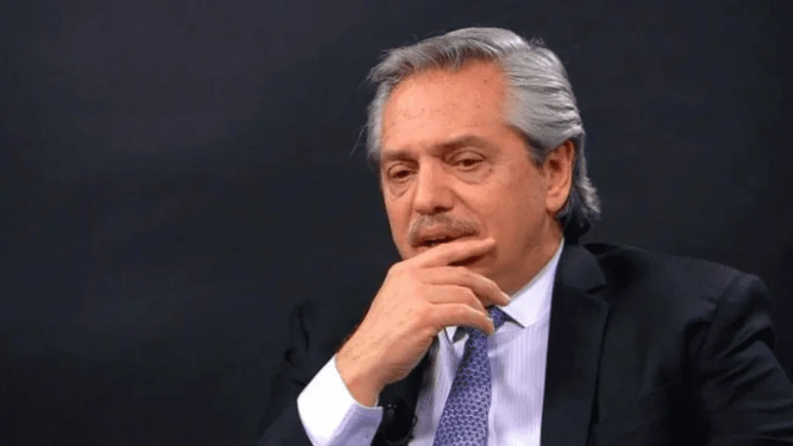 Para el Presidente debe “avergonzar” que haya chicos “en Salta que toman agua contaminada y mueren”