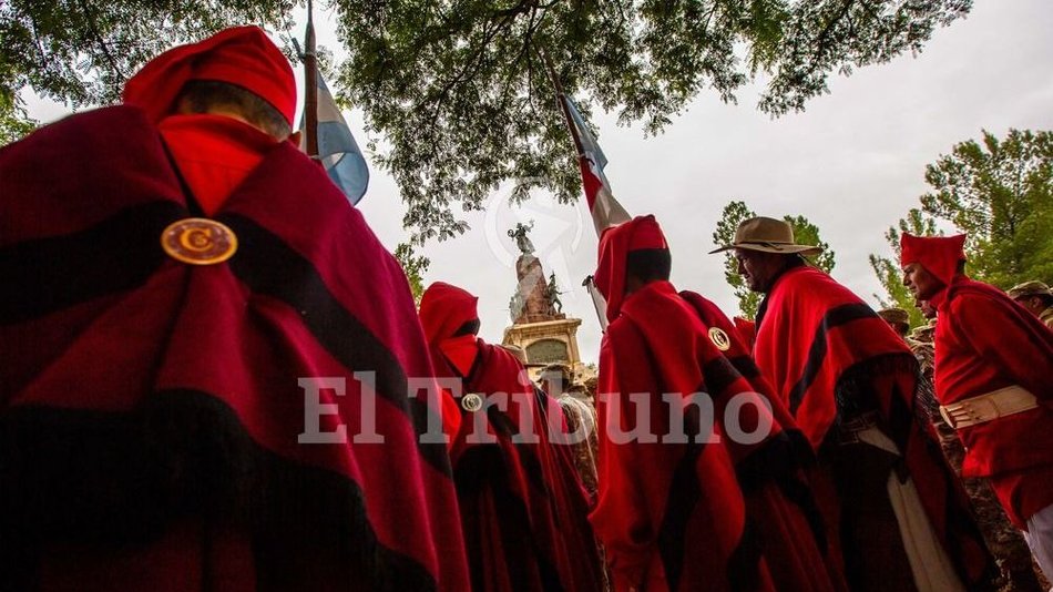 Vecinos y turistas revivieron la  gesta de Belgrano por la  Independencia	