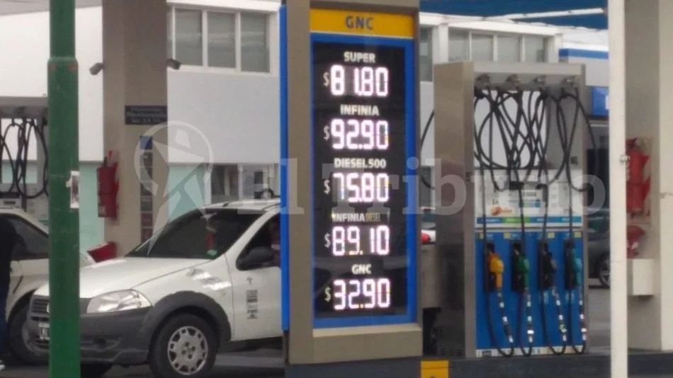  Otro duro golpe al bolsillo en 24 horas: YPF subió otros 80 centavos el litro de nafta Súper en Salta