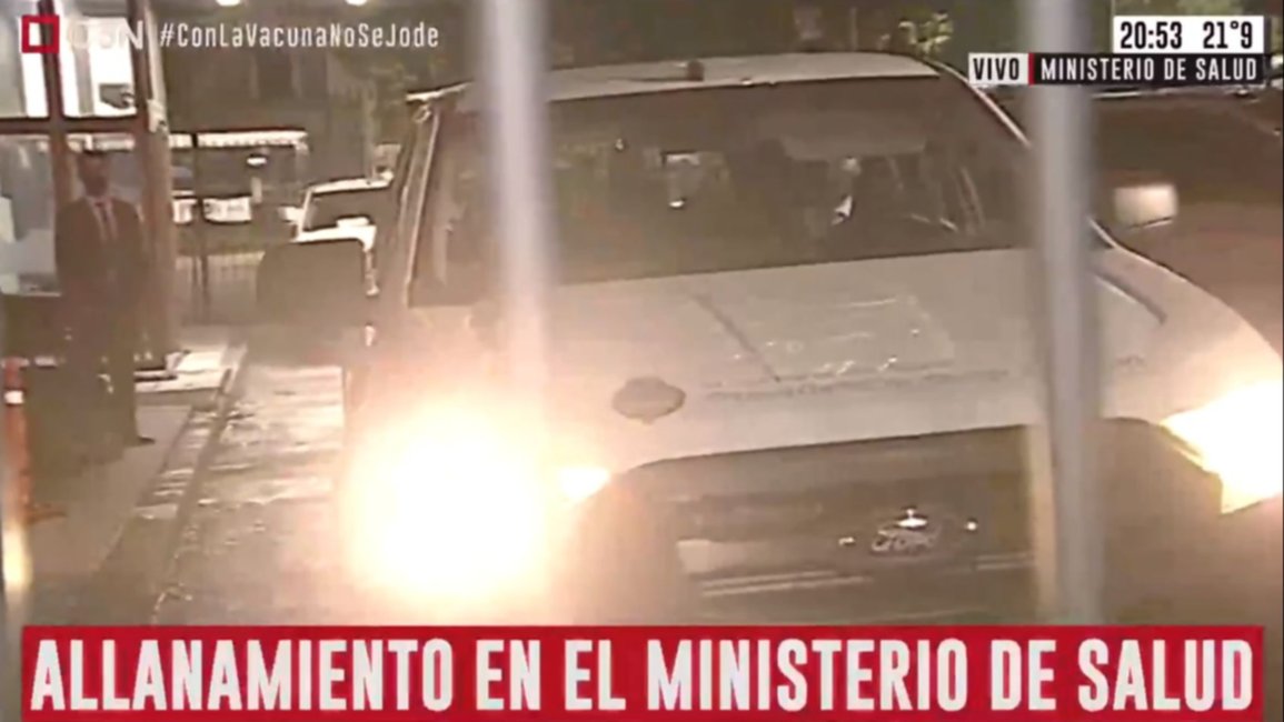  Vacunatorio VIP: ¿qué se llevaron en el allanamiento al Ministerio de Salud? 