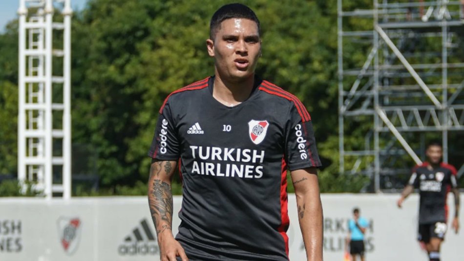 River, con Quintero y Barco, goleó a Tristán Suárez