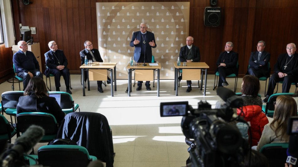 Revelan que miembros de la iglesia católica de Portugal abusaron sexualmente de casi 5.000 chicos 
