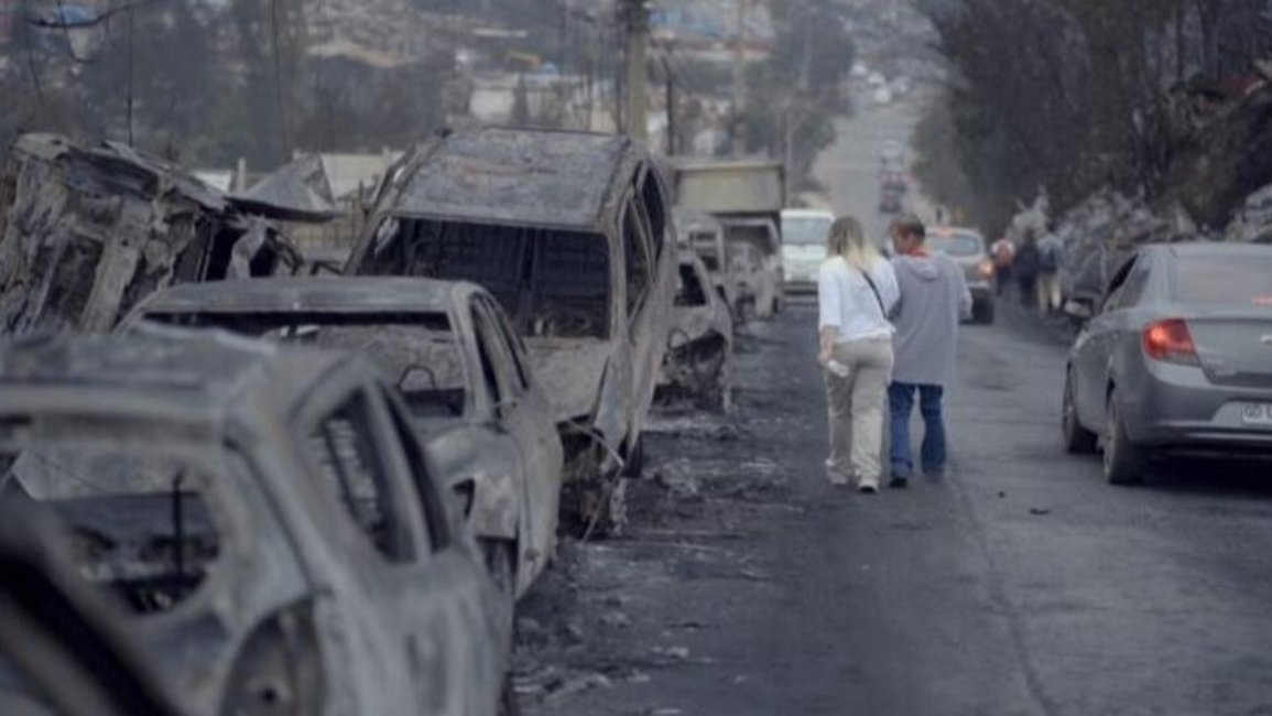 Incendios en Chile: ya son 122 los muertos y buscan a cientos de personas