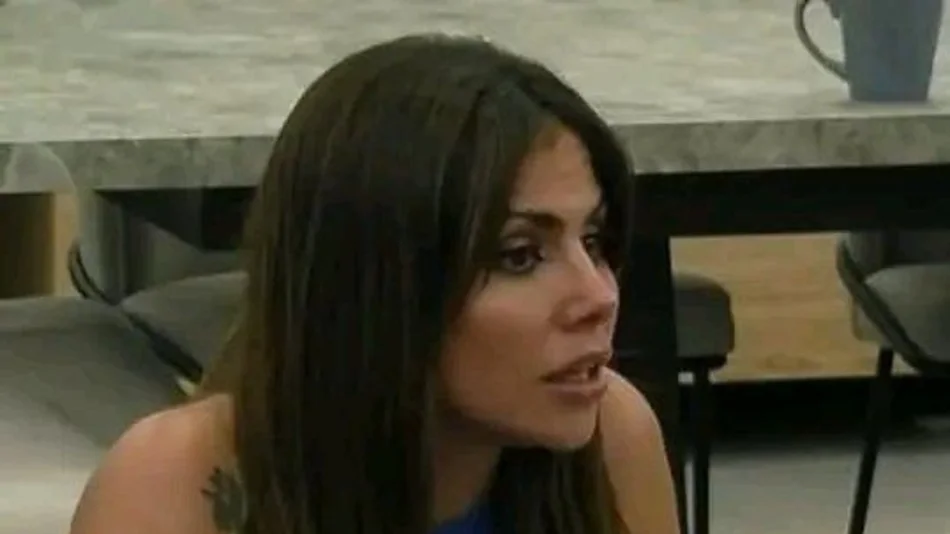 VIDEO. Romina Uhrig entró a la casa de Gran Hermano y ya se cruzó con Furia