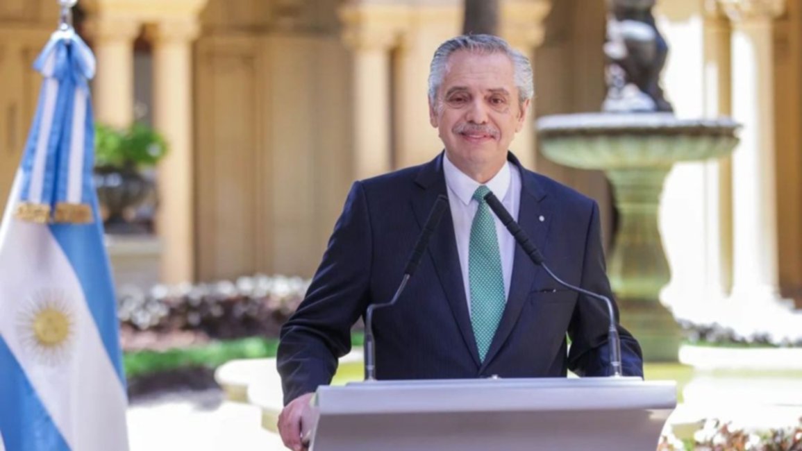 Una diputada nacional busca impedir que Alberto Fernández cobre jubilación como expresidente