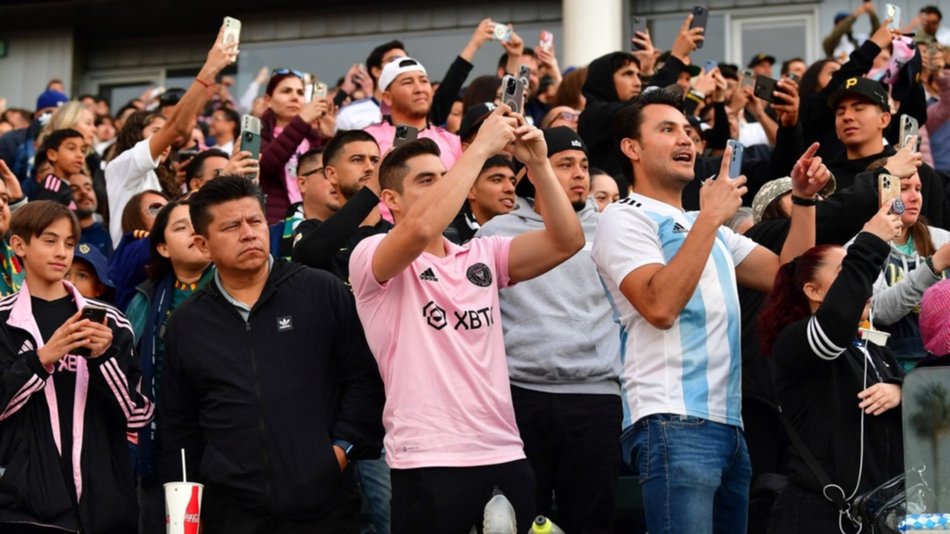 Furor por Lionel Messi en Los Ángeles: los famosos que fueron a verlo