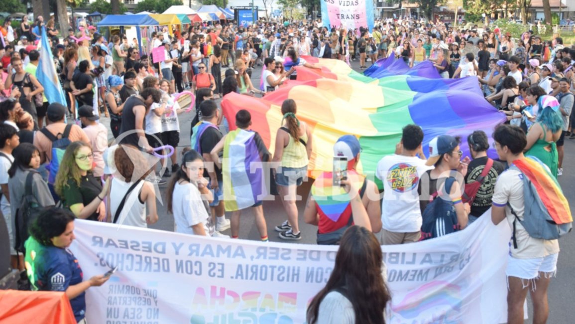 VIDEO. La comunidad LGBTIQ+ marchó en Salta: "En contra de todos los discursos de odio"