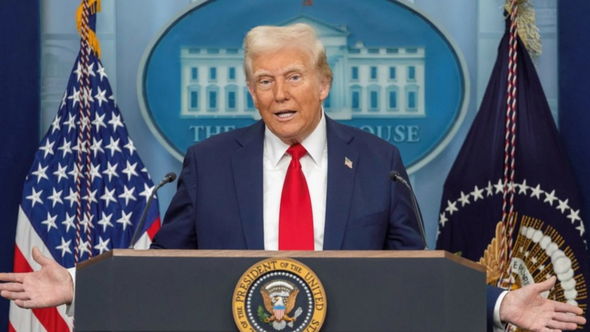 Trump confirmó aplicación de aranceles a productos de Canadá, México y China
