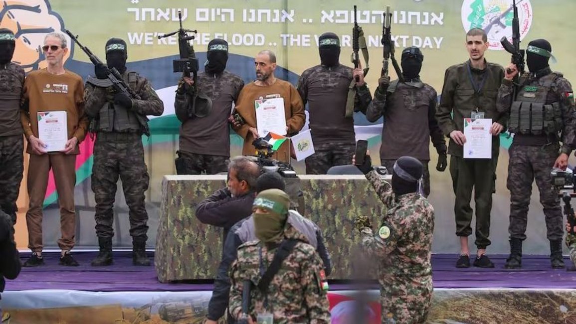 Tregua con Israel: Hamas libera a otros tres rehenes secuestrados desde el inicio de la guerra