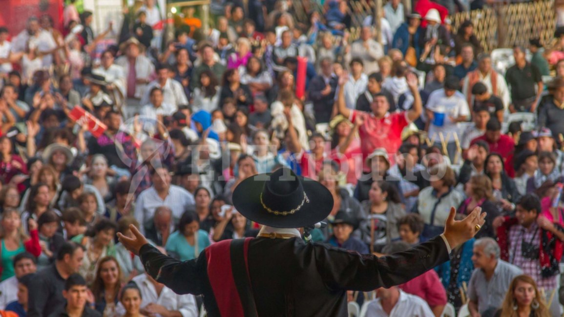 Serenata a Cafayate 2025: precios de pasajes, alojamiento y entradas para el festival folclórico más esperado