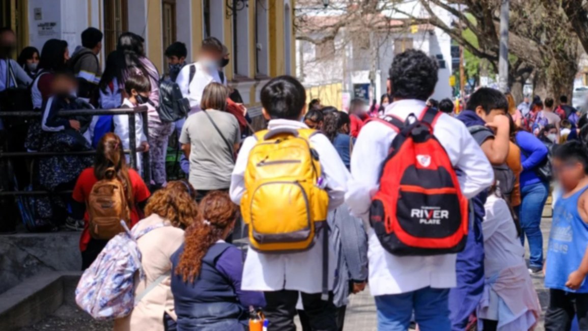 Cambio en las fechas de inicio de clases 2025 en Salta: ahora comenzarán el 5 de marzo