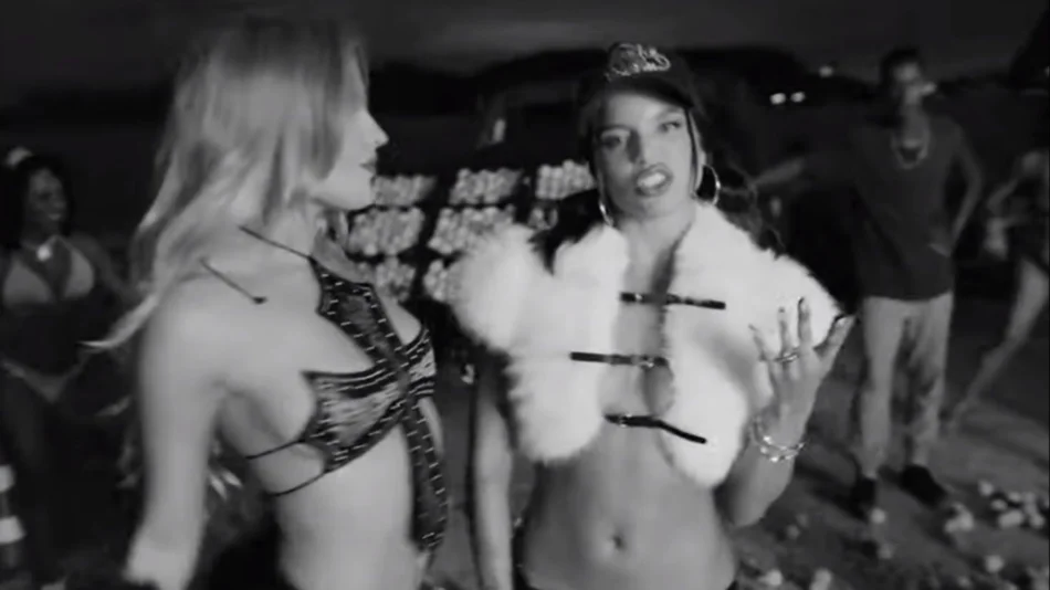 Emilia Mernes lanzó una sensual colaboración con la cantante brasileña Luisa Sonza: "Bunda" 