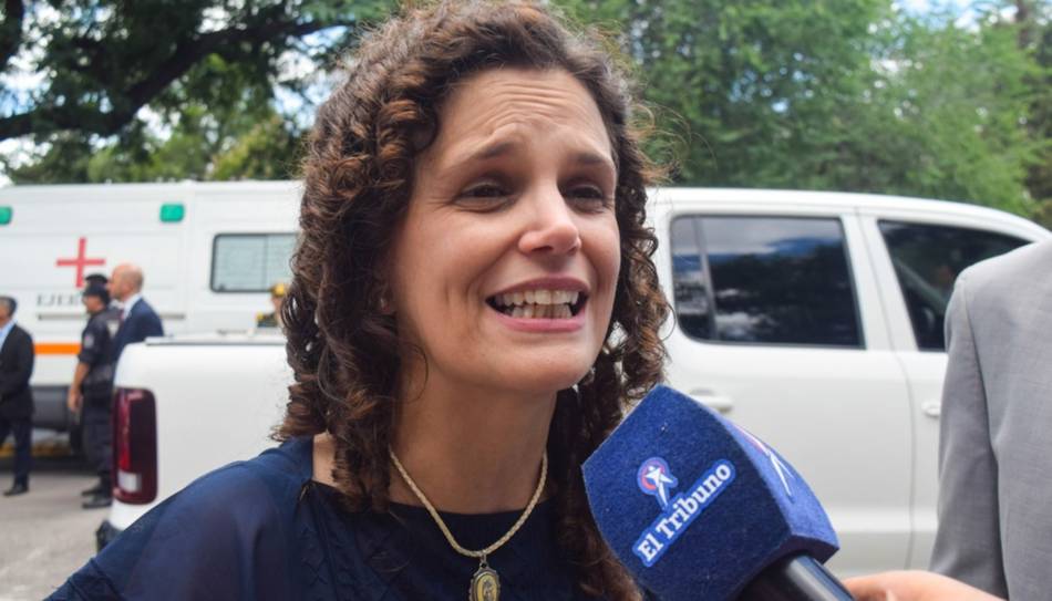 Cristina Fiore y el inicio de las clases: "La Constitución establece que día no trabajado es día no pagado"
