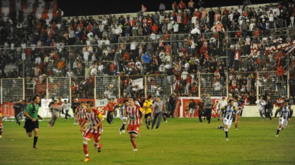 San Martín de Tucumán se llevó el Cuadrangular desde los doce pasos