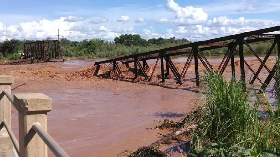 Está cortado el tránsito sobre la ruta nacional 50