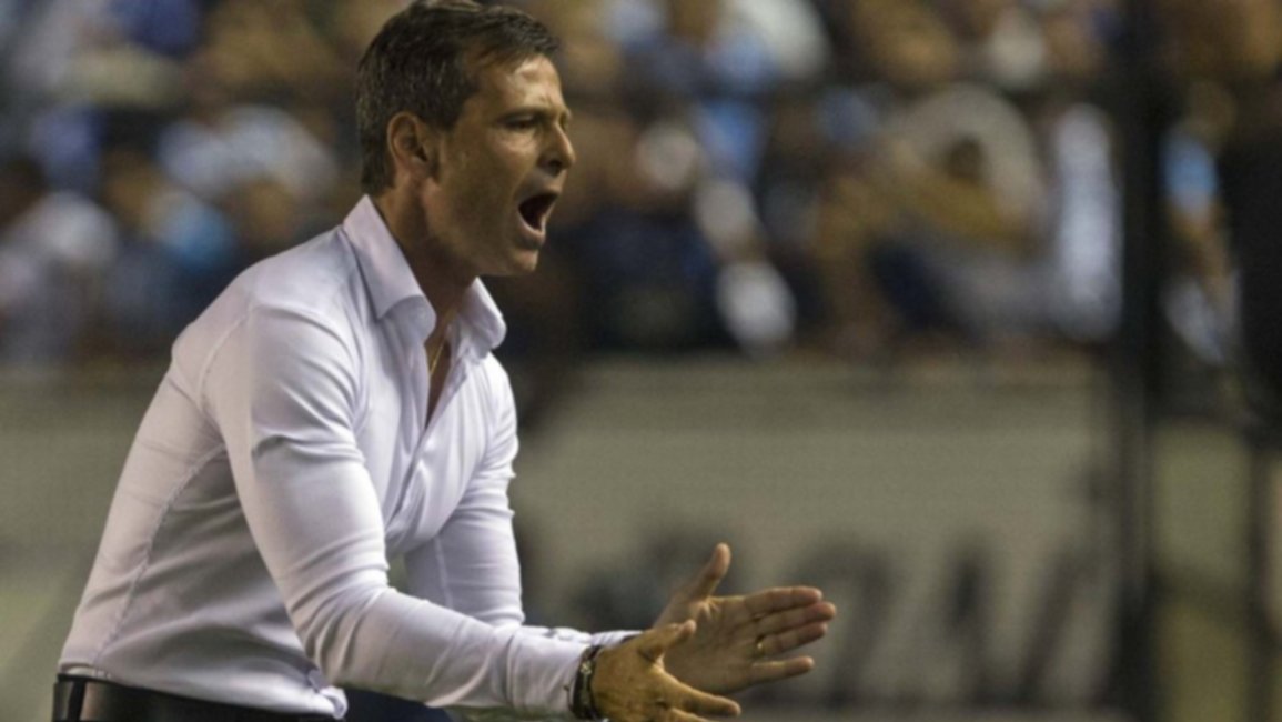 Racing busca cambiar el chip: recibe a Colón a las 21.10