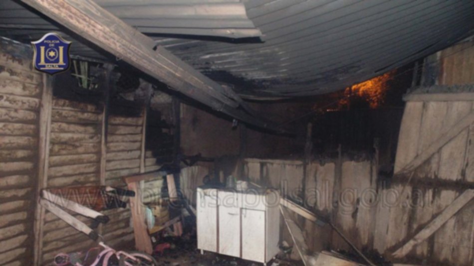 Un niño murió calcinado al incendiarse su casa