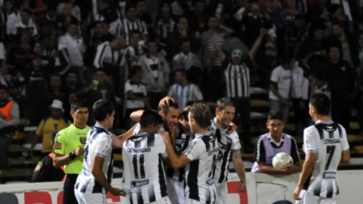 Talleres de Córdoba, con Ivo Chaves como titular, arrancó derecho