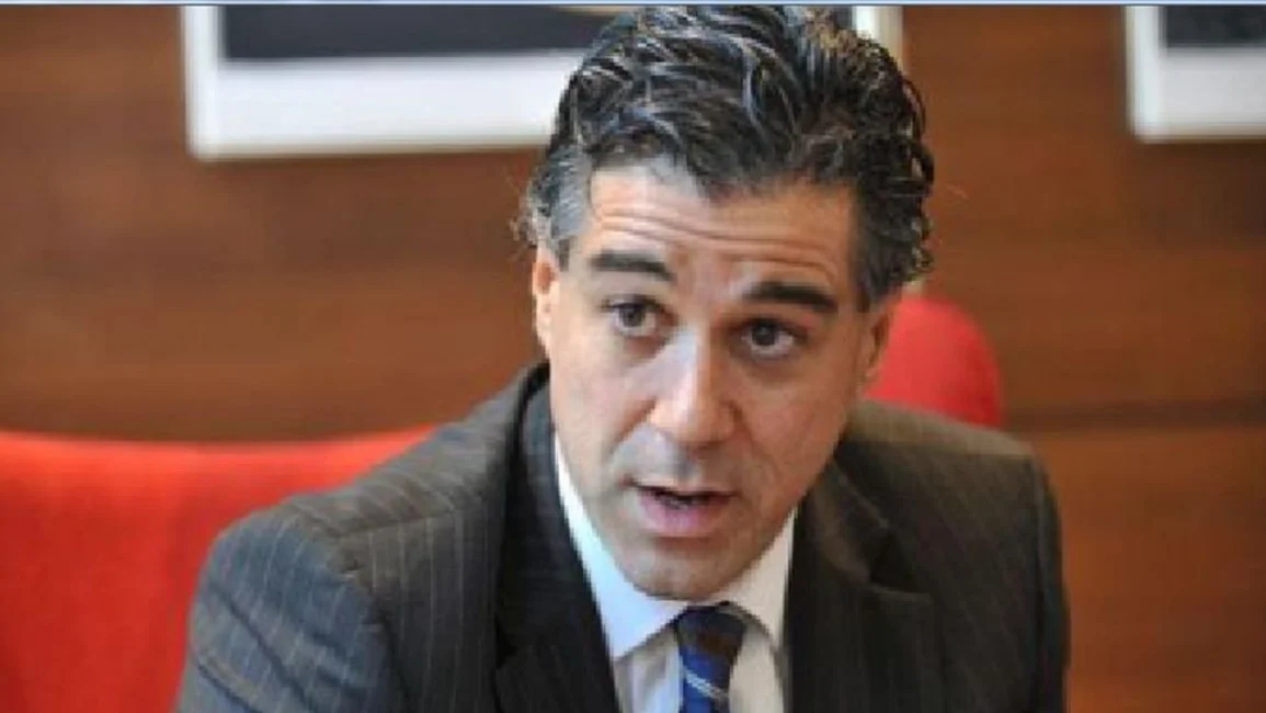 Piden que Rafecas investigue a Cristina Kirchner por presunto enriquecimiento ilícito