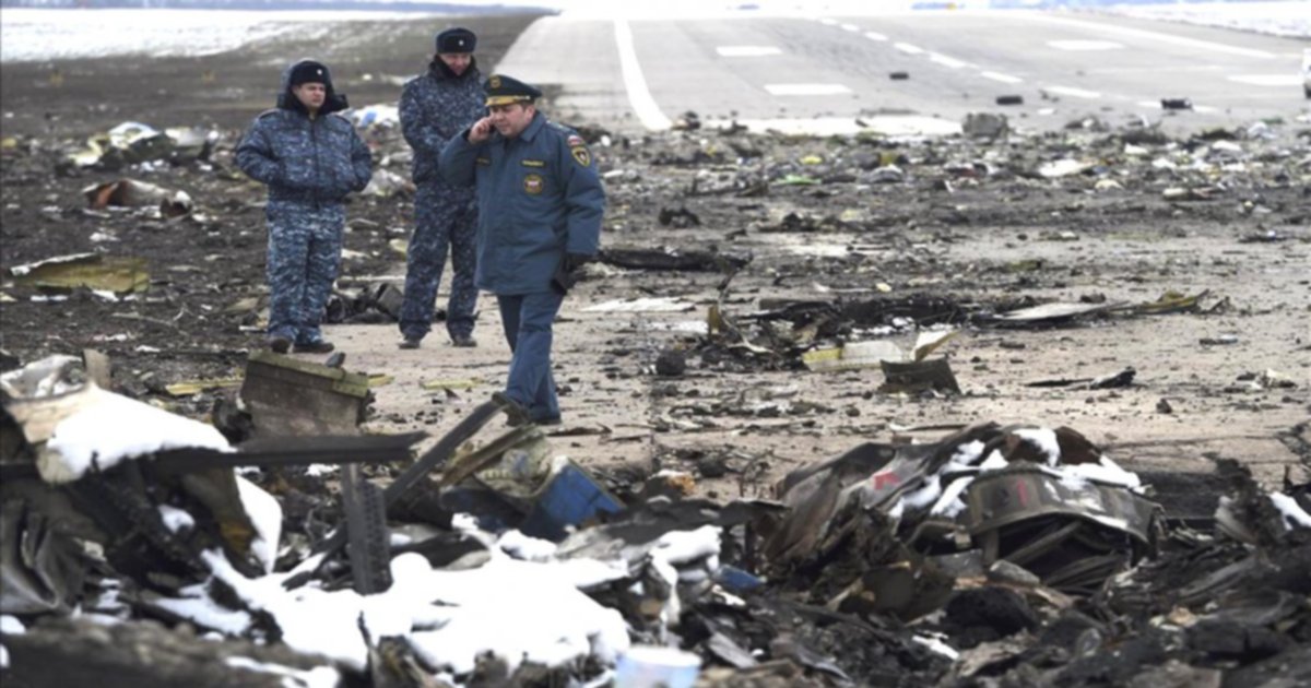 Investigan Las Causas De La Caída Del Avión Ruso