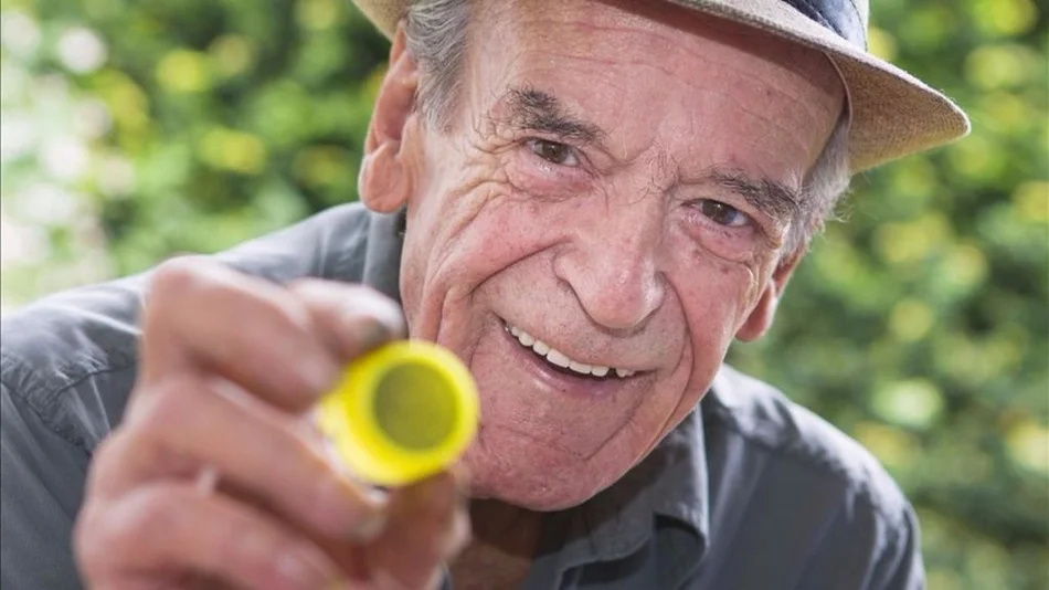 El señor de las tapitas ayuda  a niños y niñas con cáncer