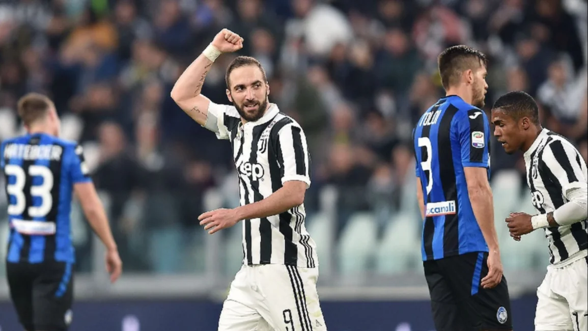 Higuaín, figura en la victoria de Juventus sobre Atalanta