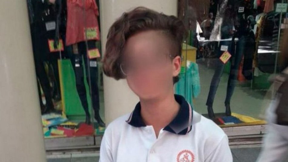 Una escuela cordobesa le prohibió la entrada a una alumna por su corte de pelo