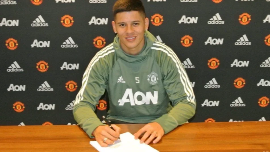 Marcos Rojo renueva con el Manchester United hasta el 2021