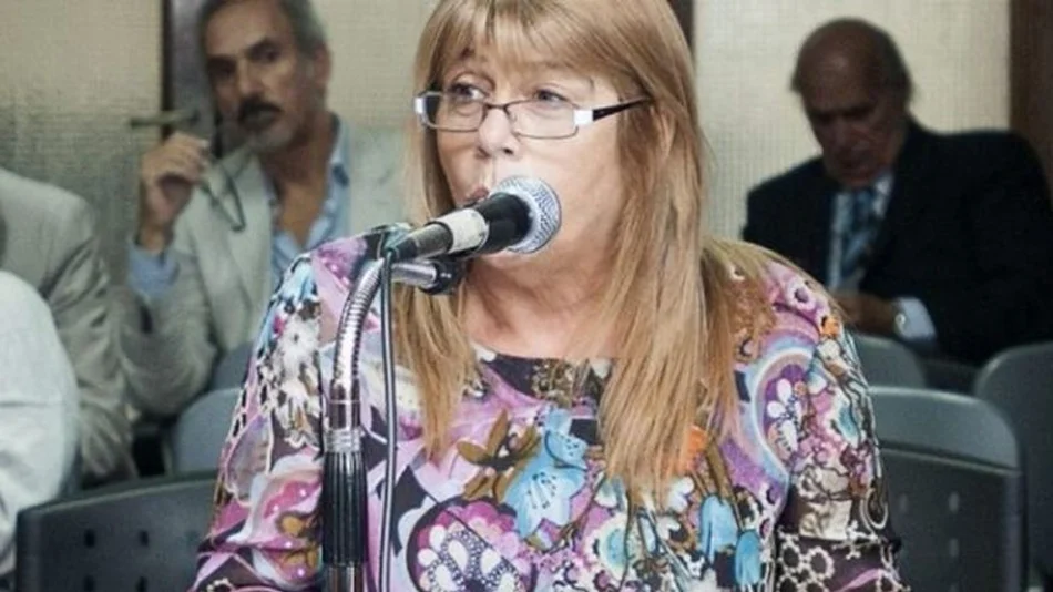 La fiscal Baigún subrayó que sus dictámenes "son con estricto apego a la ley"