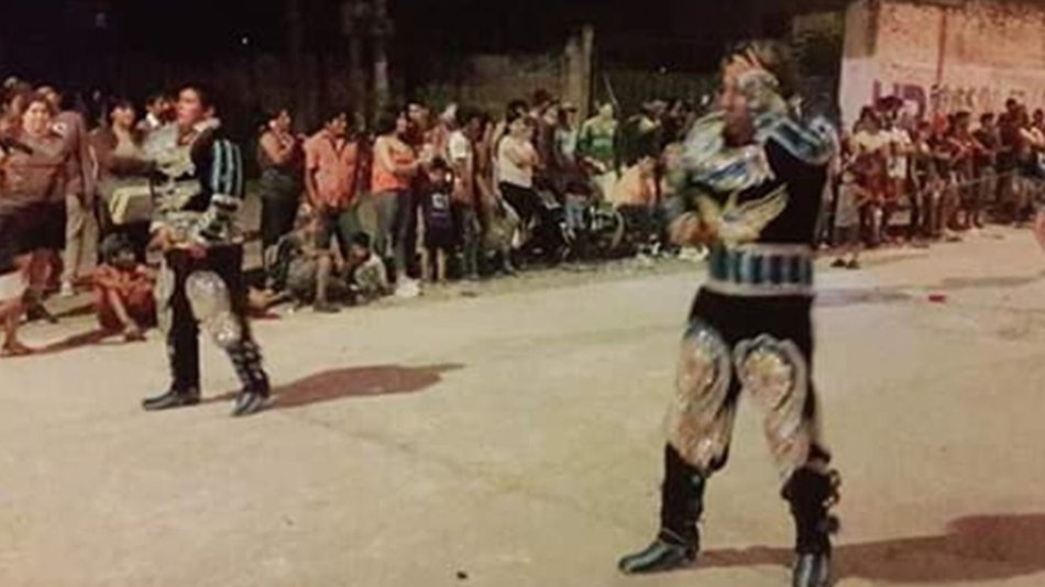 Los corsos, una "orgía pública  de manoseo y violencia "