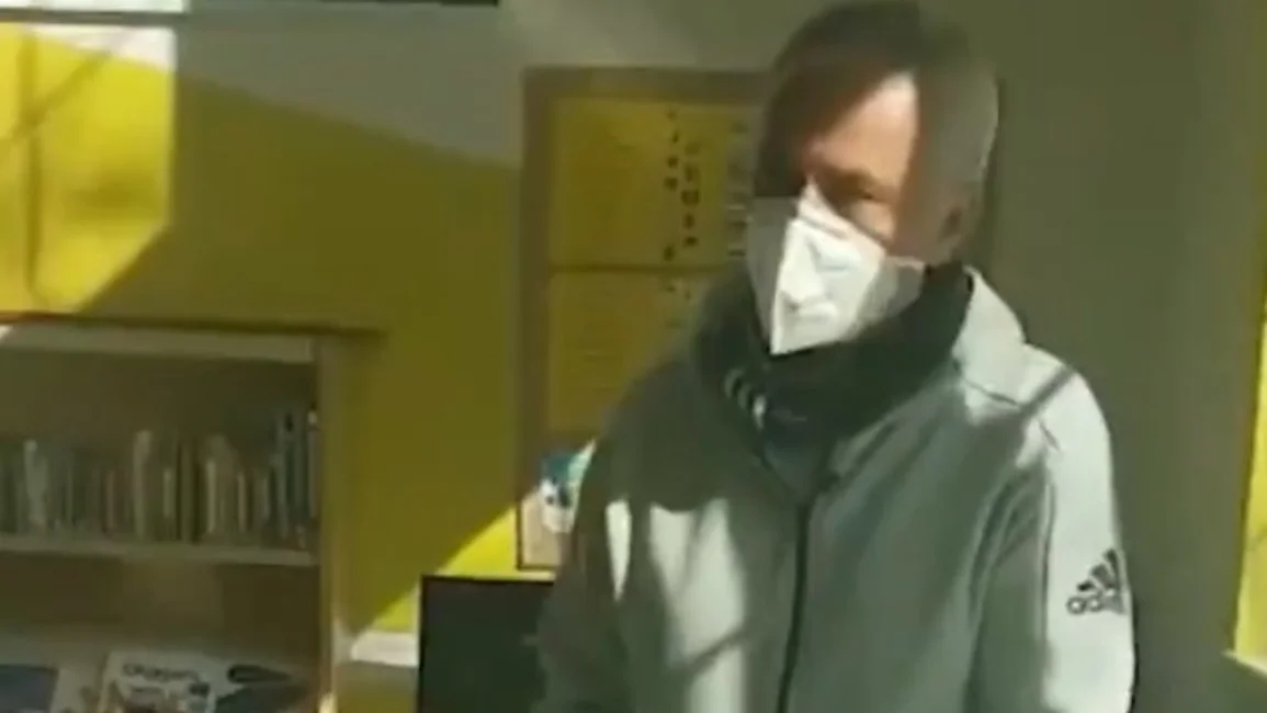 Mourinho realizó tareas como voluntario en centros para mayores