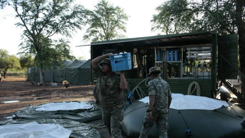 El Ejército ya entregó más de 2 millones de litros de agua en la zona