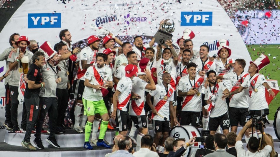 VIDEO. River humilló a Racing y es el “super campeón” del fútbol argentino