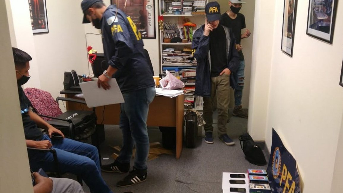 Peritan los celulares  que le secuestraron al productor de folcloristas 