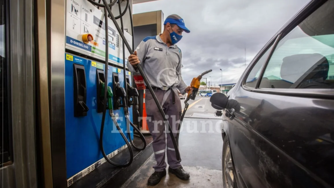 El precio de los  combustibles  subirá un 18  por ciento en  solo 90 días