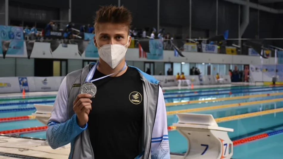 Strelkov ganó dos medallas en el Sudamericano de natación 
