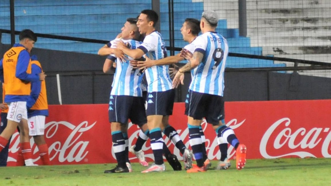 VIDEOS. Racing sigue dulce y se prende; Arsenal y Platense justificaron su pobreza