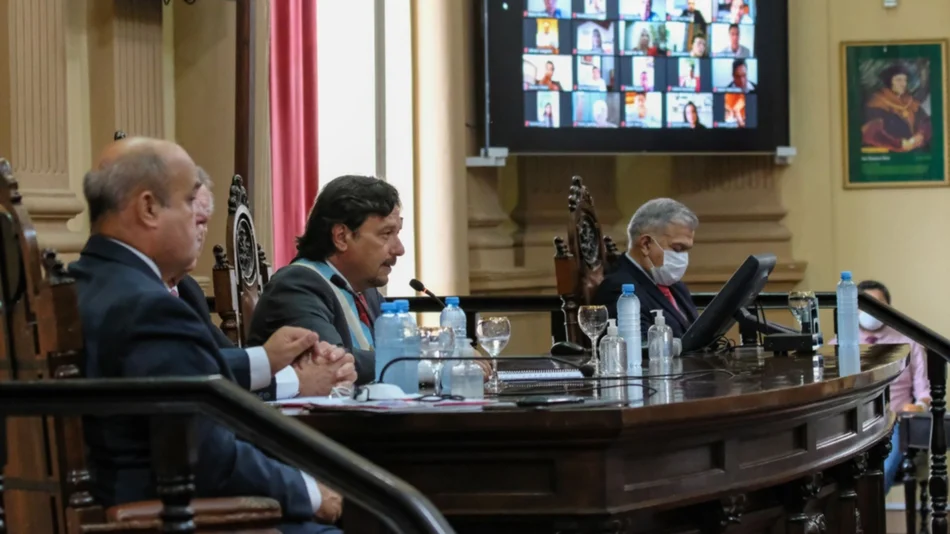 En vivo: Gustavo Sáenz inaugura el período legislativo 