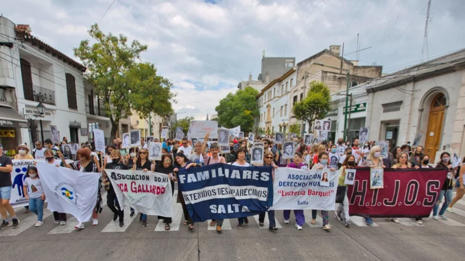 VIDEOS. Unas 12 mil personas marcharon en Salta reafirmando el "Nunca Más"