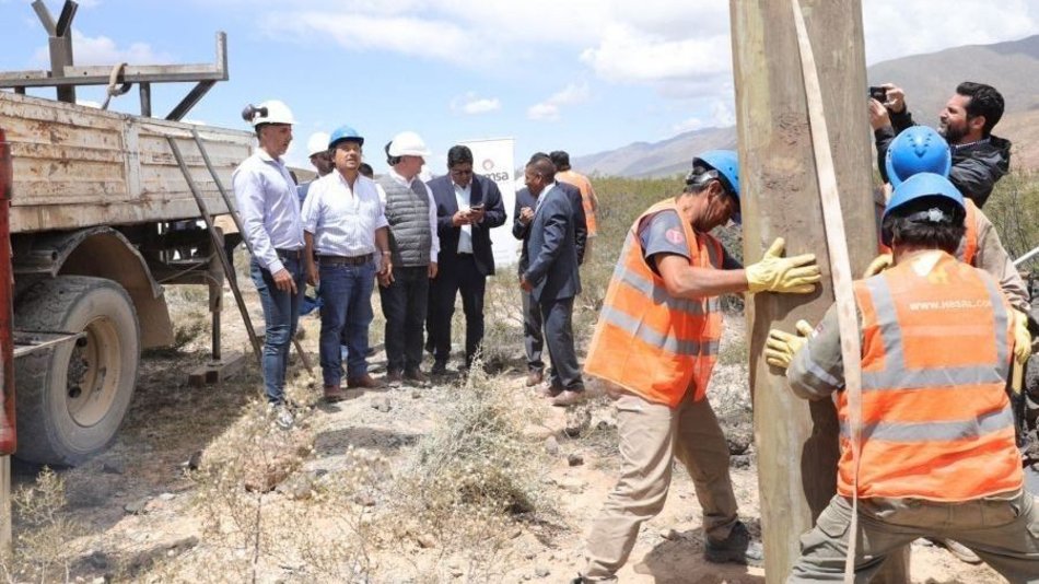 Conectan localidades al tendido de media tensión