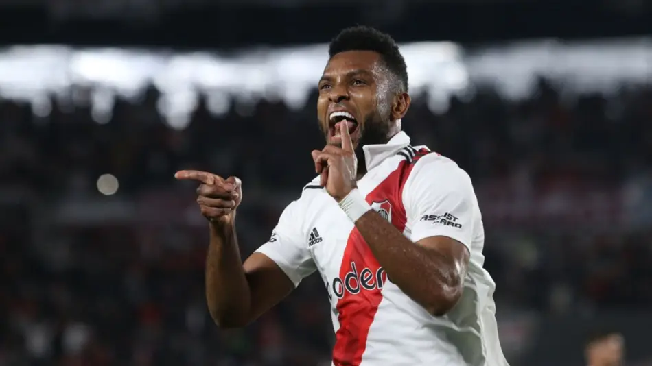 River quiere "coparse" en Santiago del Estero: debuta con Racing de Córdoba