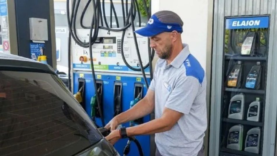 Se esperaba que las naftas subieran 4%, pero el incremento fue de 7,5% promedio