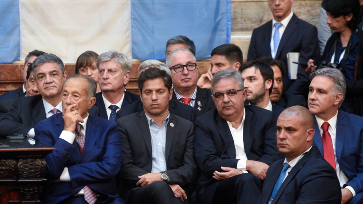 Pacto de Mayo: Gobernadores apoyan, pero quieren saber la letra chica