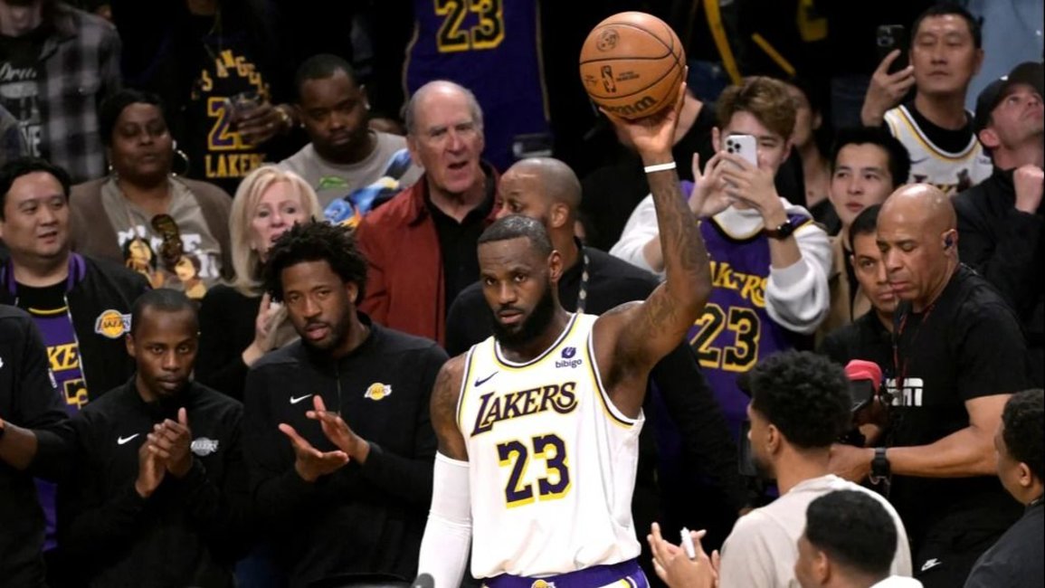 Lebron James consiguió otro impactante récord en la NBA