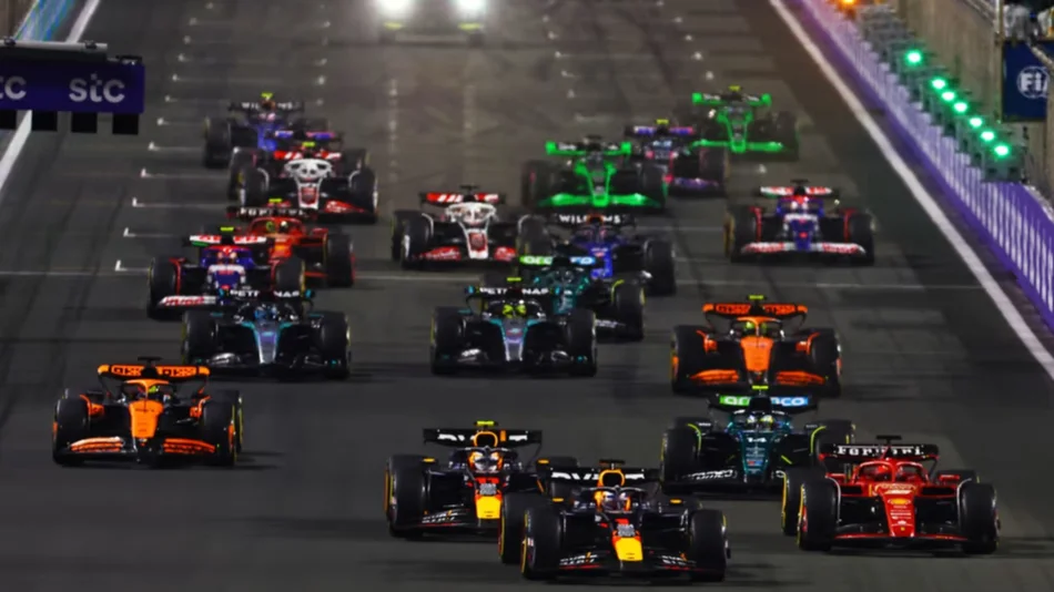Verstappen continuó su racha ganadora en el Gran Premio de Arabia Saudita