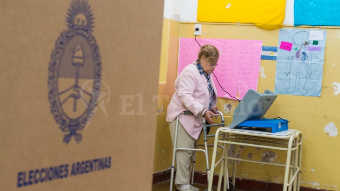 La crisis económica también empuja al replanteo del voto electrónico