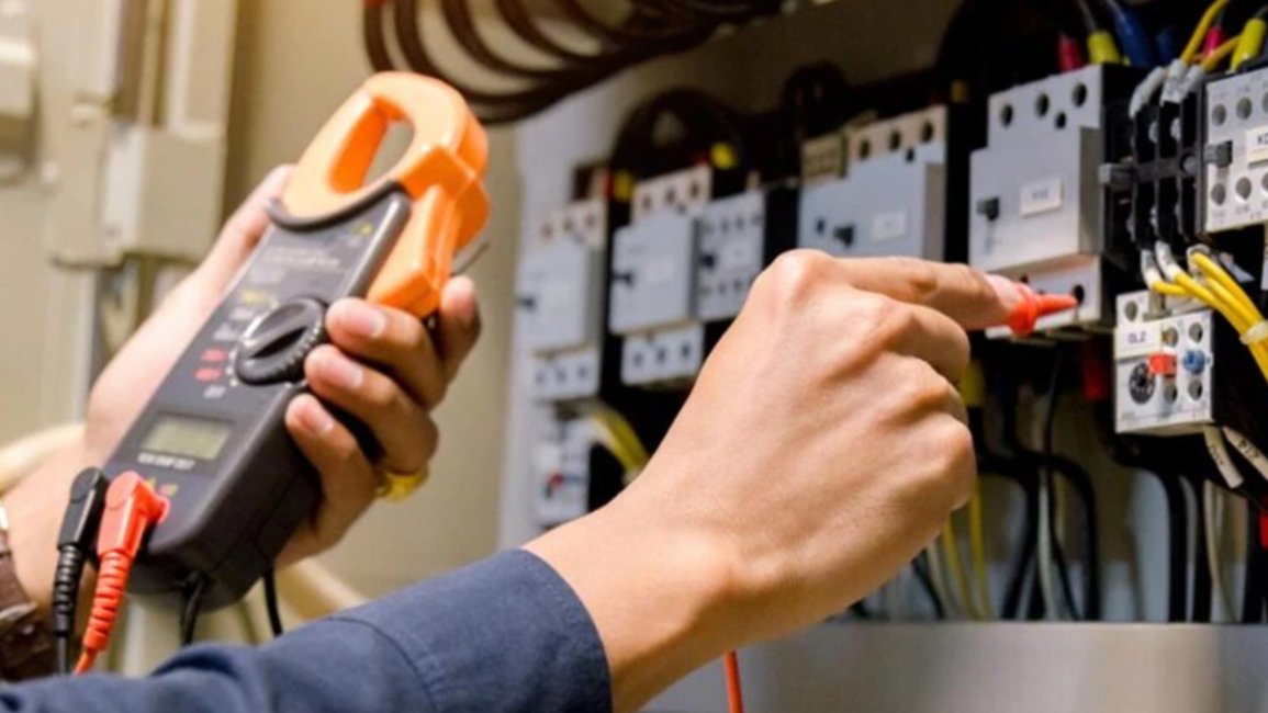  Vecinos preocupados por los fuertes incrementos de las boletas de la luz