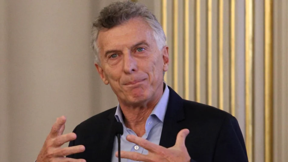 Macri asume la presidencia del PRO