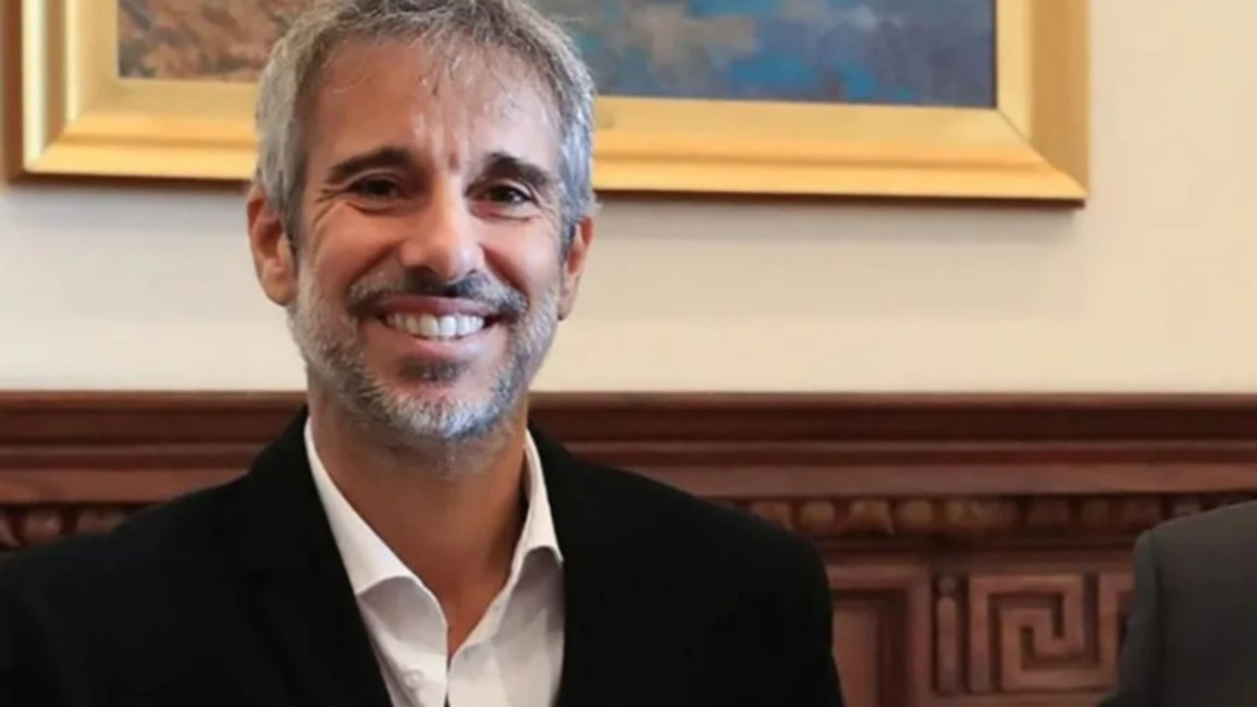 Renunció el director de la TV Pública Juan Parodi
