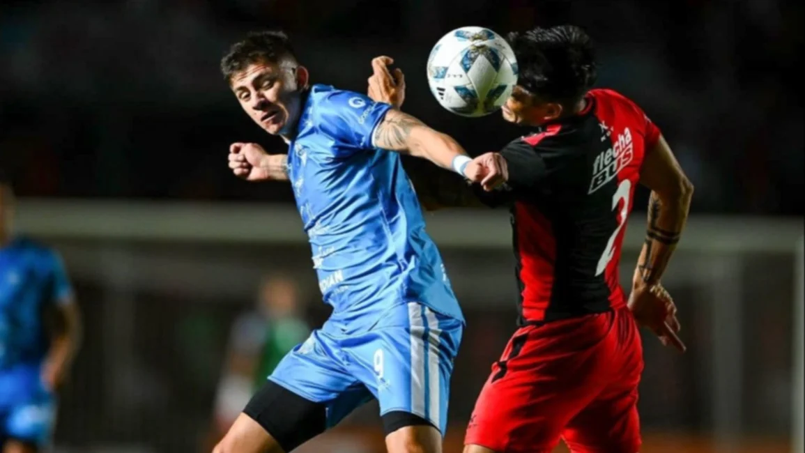 VIDEO. Gimnasia y Tiro dejó su invicto en Santa Fe: perdió con Colón 1 a 0
